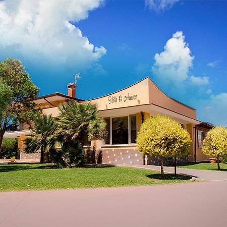 Hotel Villa Aurora Latina Luaran gambar