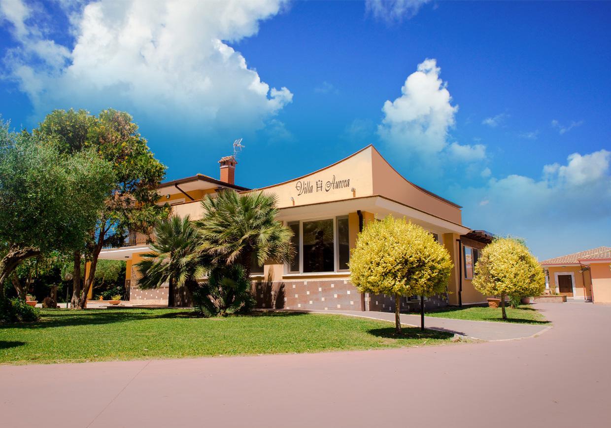 Hotel Villa Aurora Latina Luaran gambar