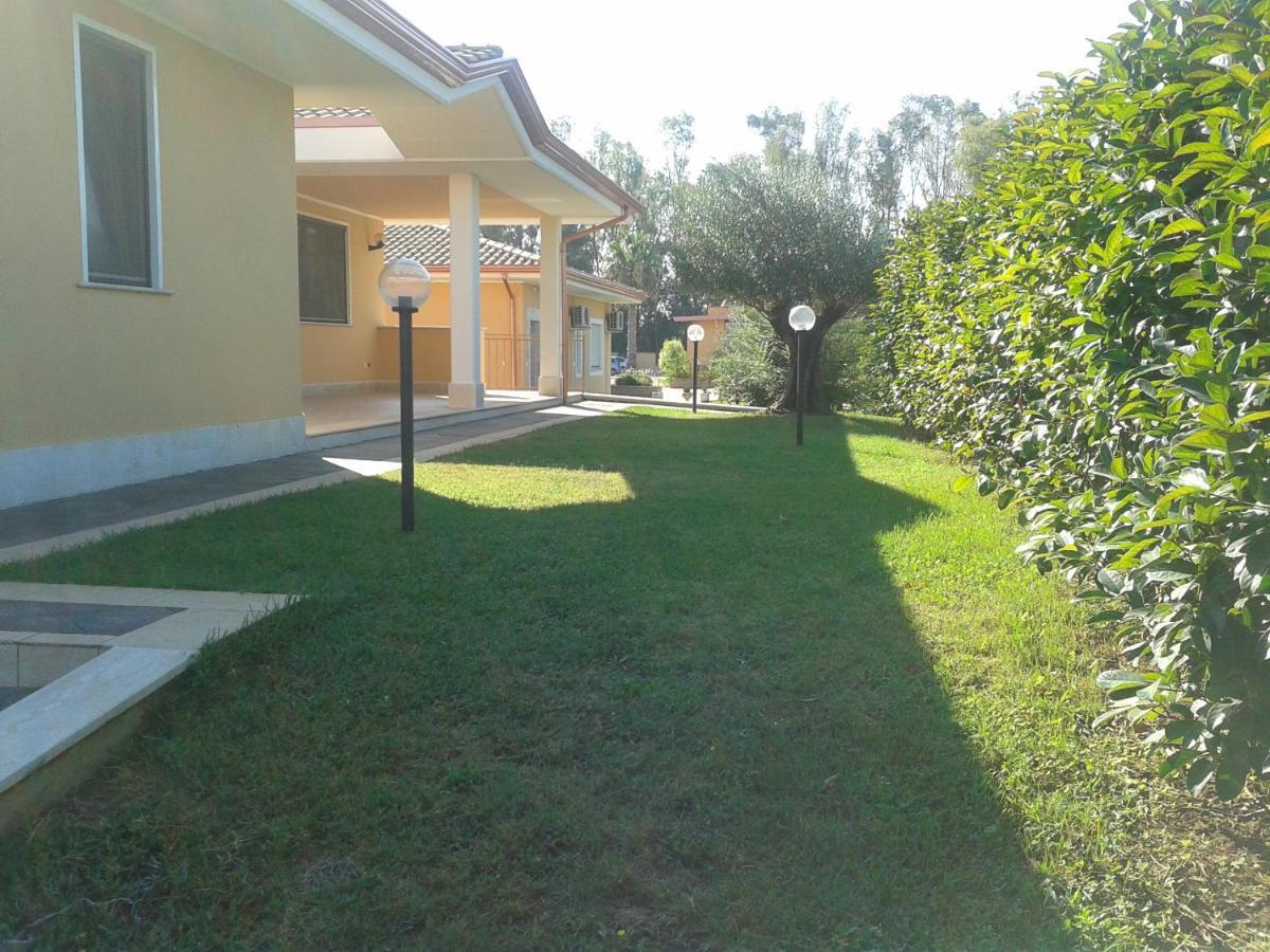 Hotel Villa Aurora Latina Luaran gambar