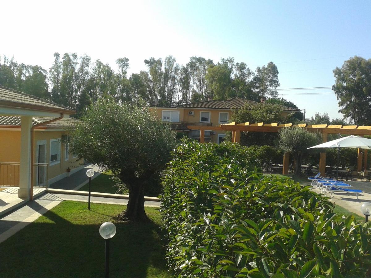 Hotel Villa Aurora Latina Luaran gambar